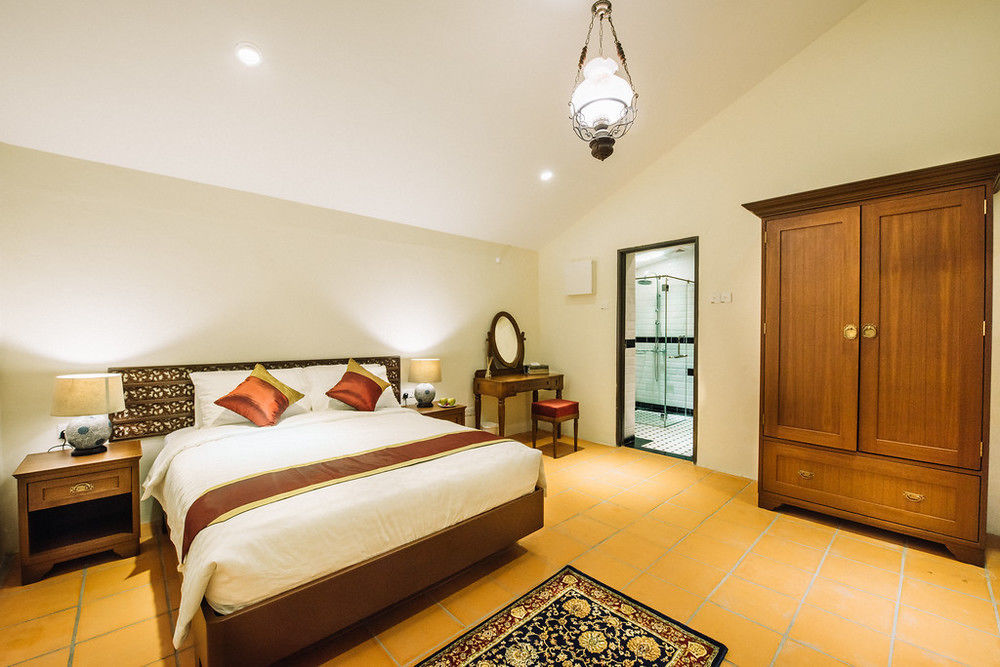 Botanica Mansion Bed & Breakfast Balik Pulau Exterior photo