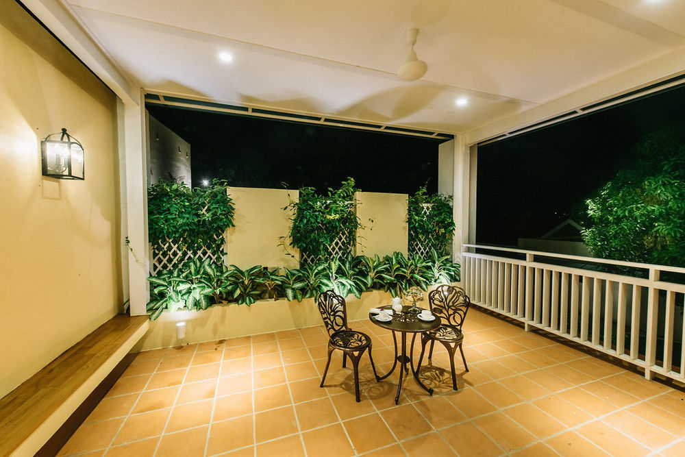 Botanica Mansion Bed & Breakfast Balik Pulau Exterior photo